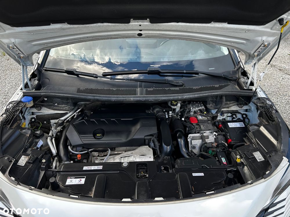 Peugeot 3008 225 e-EAT8 Allure Pack - 38