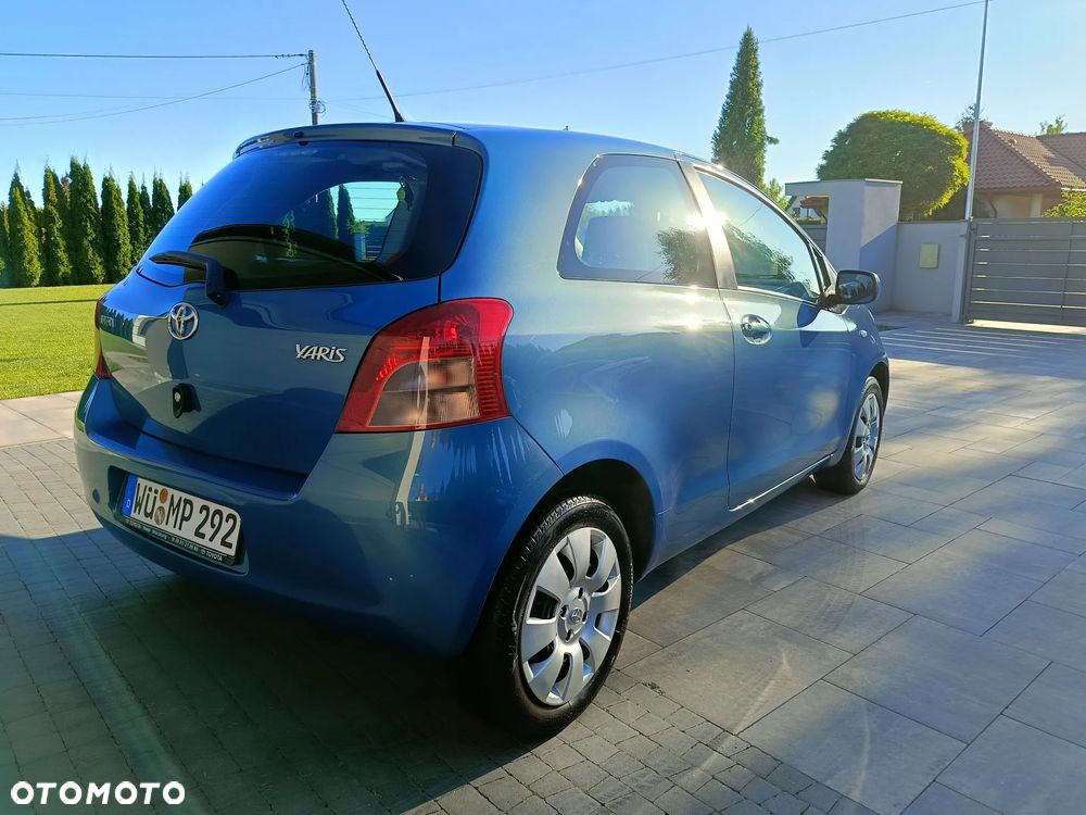 Toyota Yaris 1.3 VVT-i Cool - 8