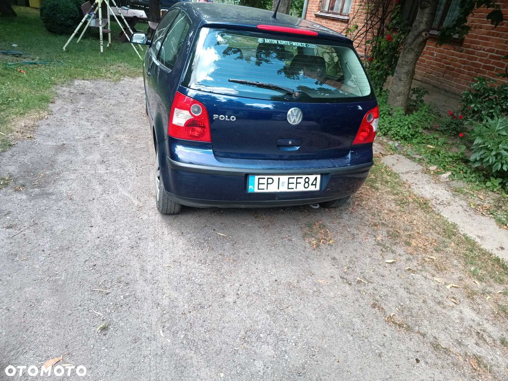 Volkswagen Polo - 4