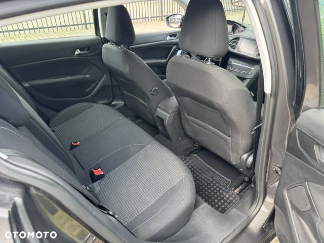 Peugeot 308 1.2 PureTech GPF Business Line S&S - 15