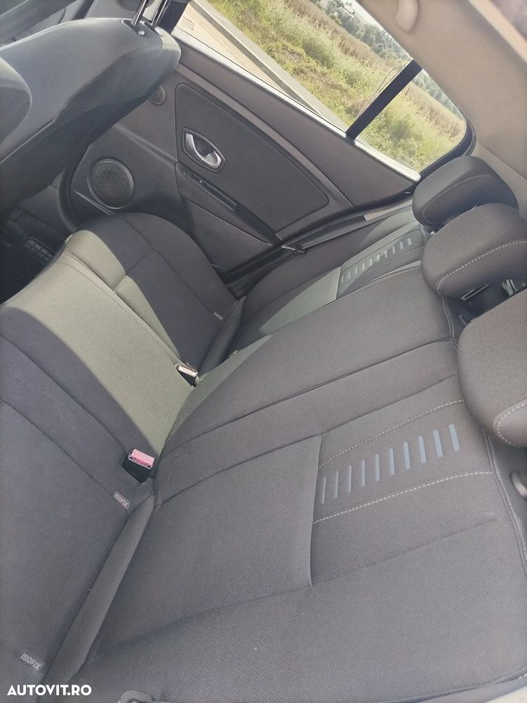 Renault Megane - 6
