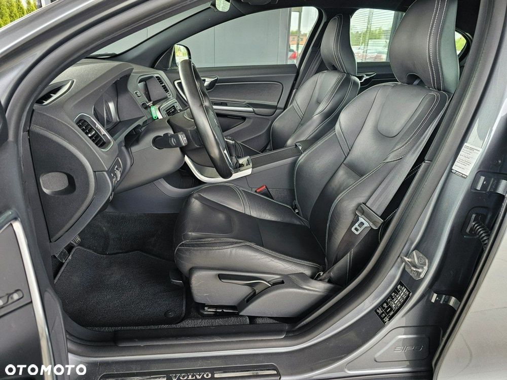 Volvo S60 - 29