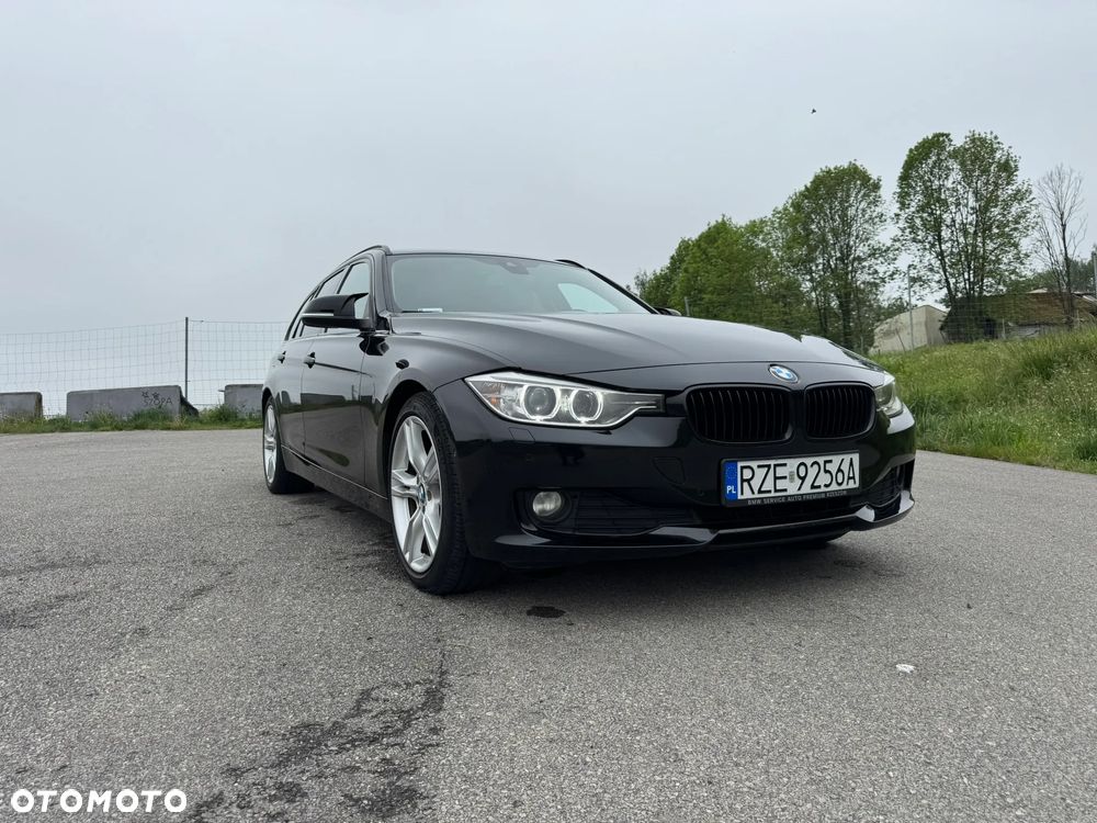 BMW Seria 3 320d Efficient Dynamics Edition - 26
