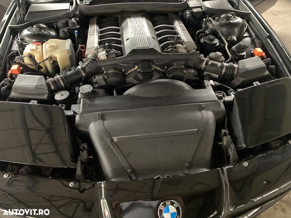 BMW Seria 8 - 6