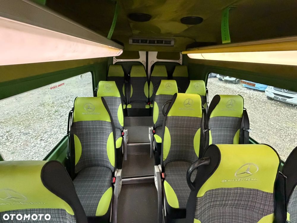 Mercedes-Benz Sprinter 519 - 26