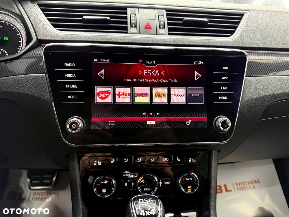 Skoda Superb 2.0 TDI 4x4 DSG Sportline - 19