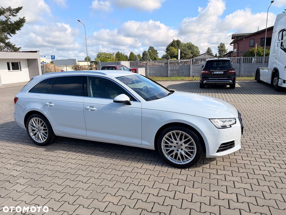Audi A4 Avant 2.0 TDI S tronic quattro - 11