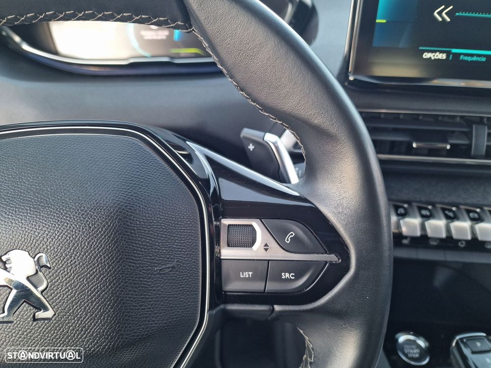 Peugeot 3008 Hybrid 225 e-EAT8 Roadtrip - 25