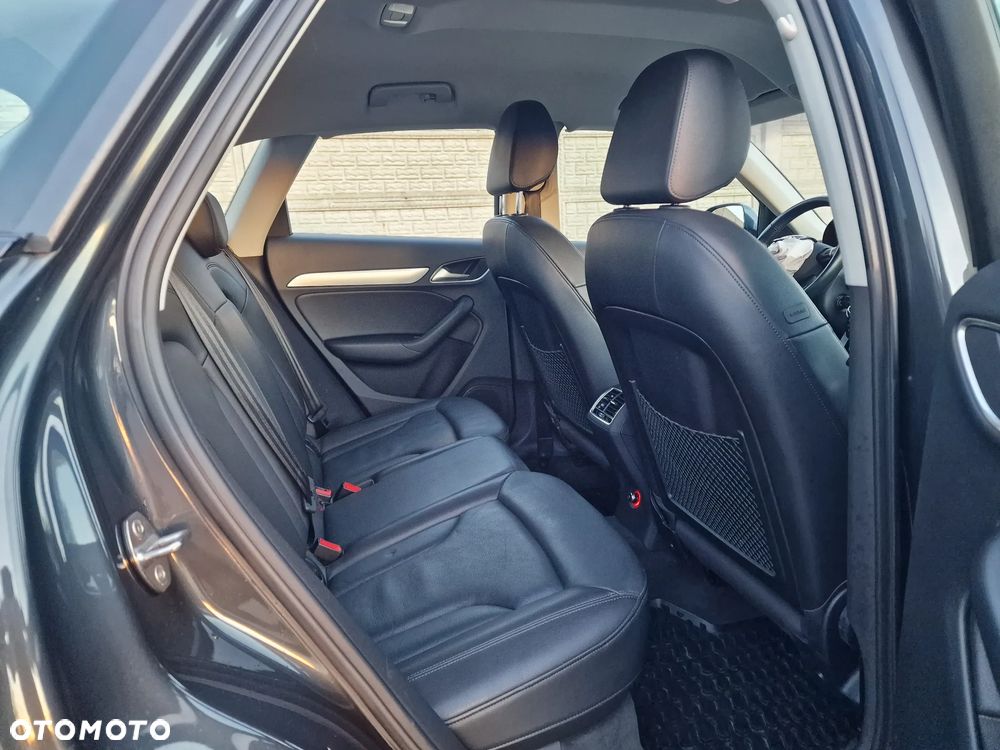 Audi Q3 1.4 TFSI Sport S tronic - 18