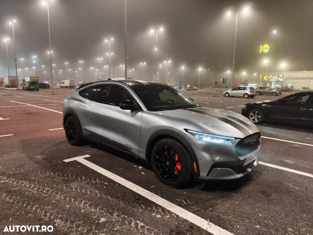 Ford Mustang Mach-E RWD Extended Range 216 kW Base - 12