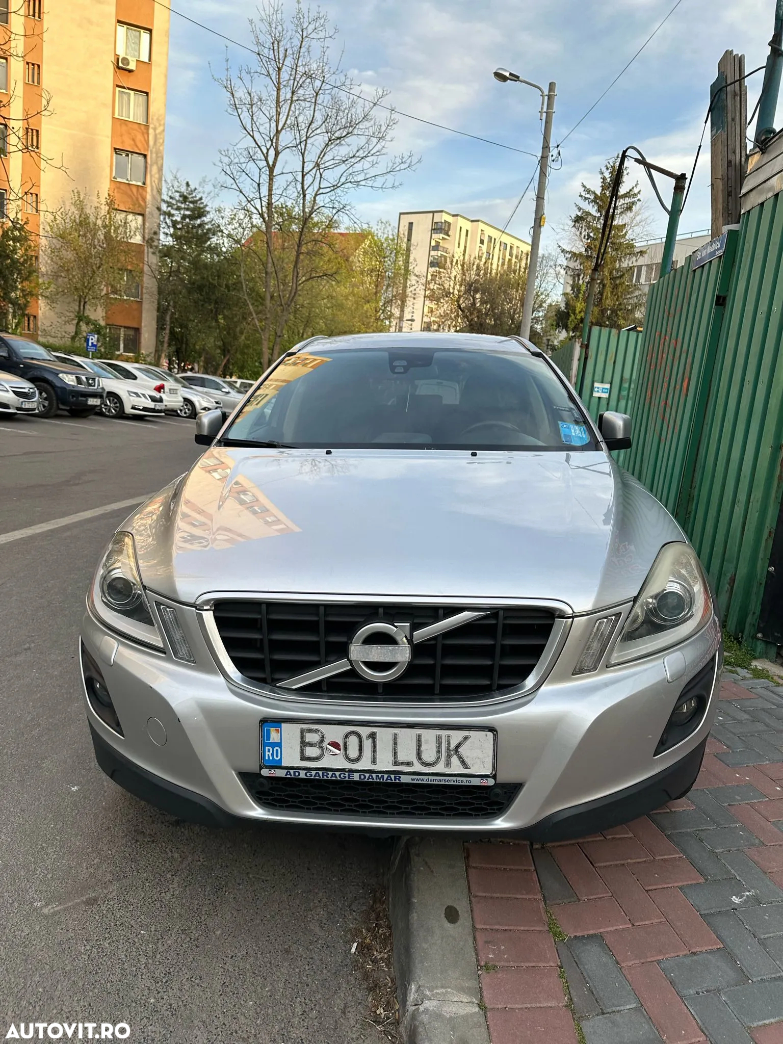 Volvo XC 60 D5 AWD Summum - 2