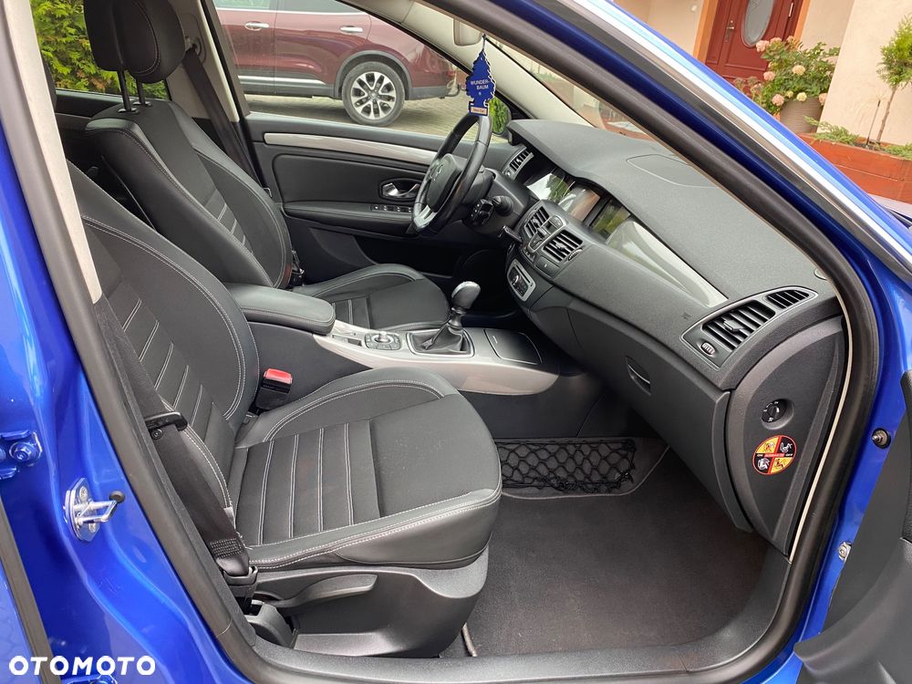 Renault Laguna 2.0 dCi Limited - 9