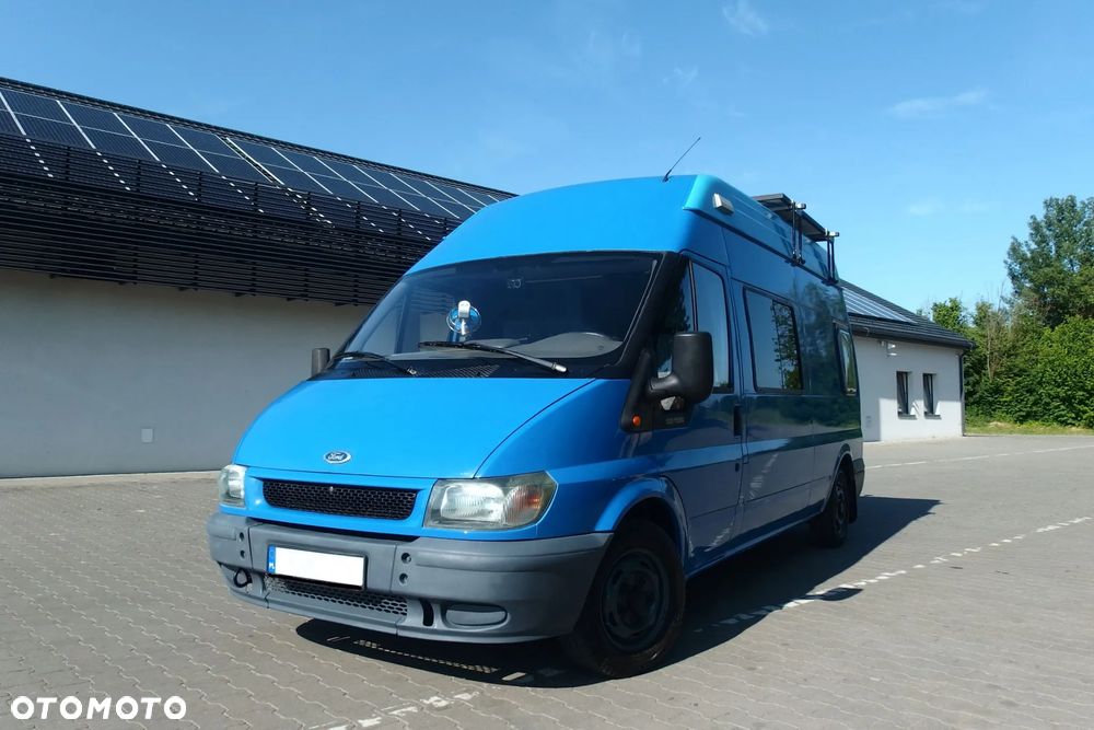 Ford Transit - 1