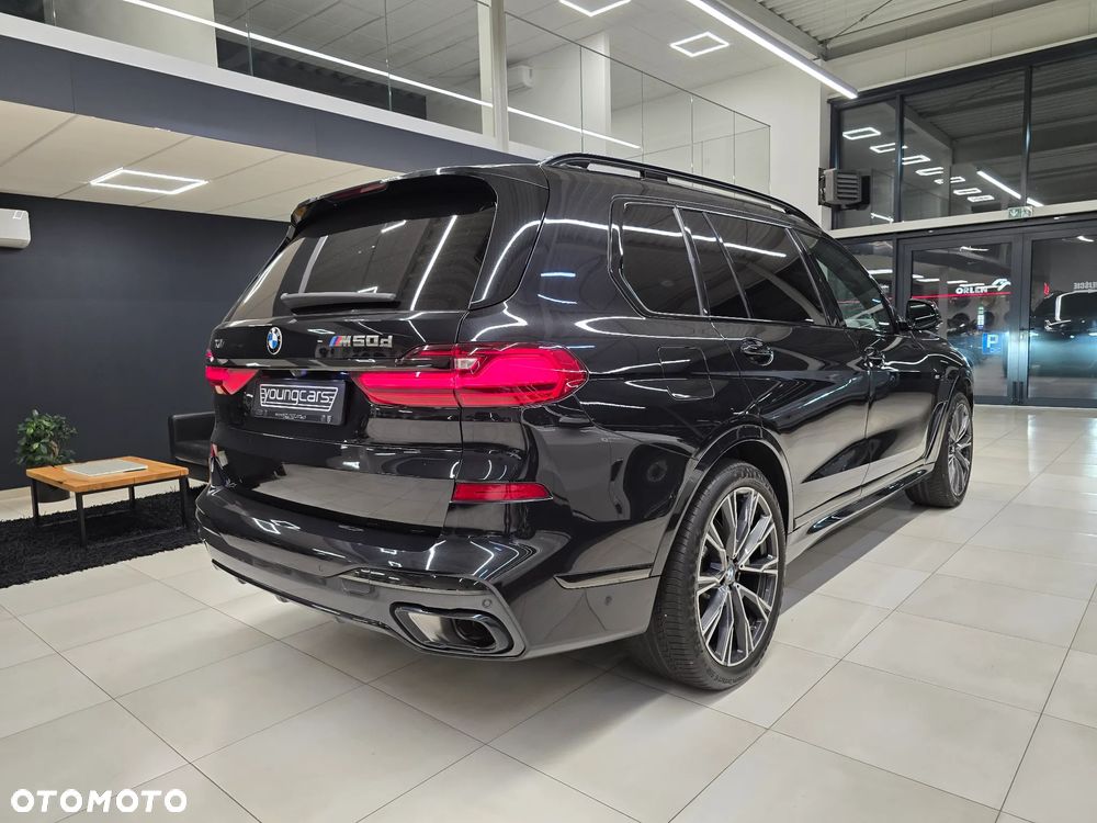 BMW X7 M50d sport - 4