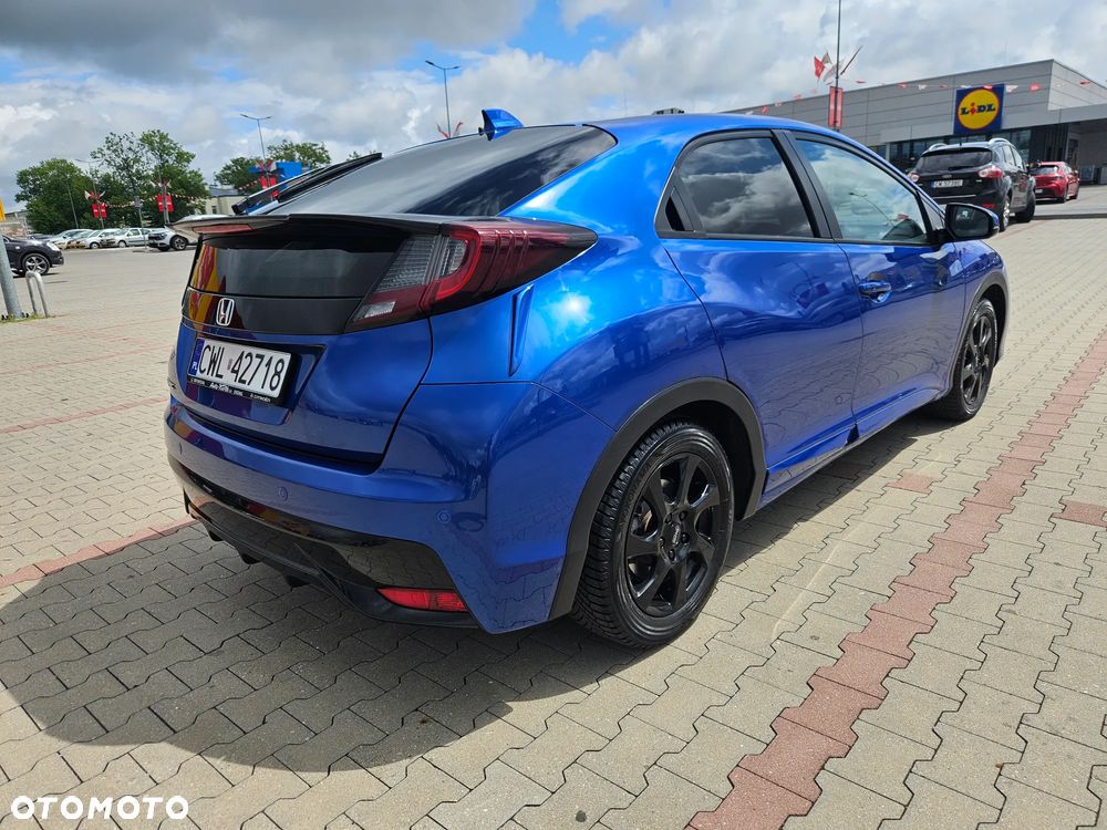 Honda Civic 1.8 i-VTEC Comfort 40 Jahre Edition - 29