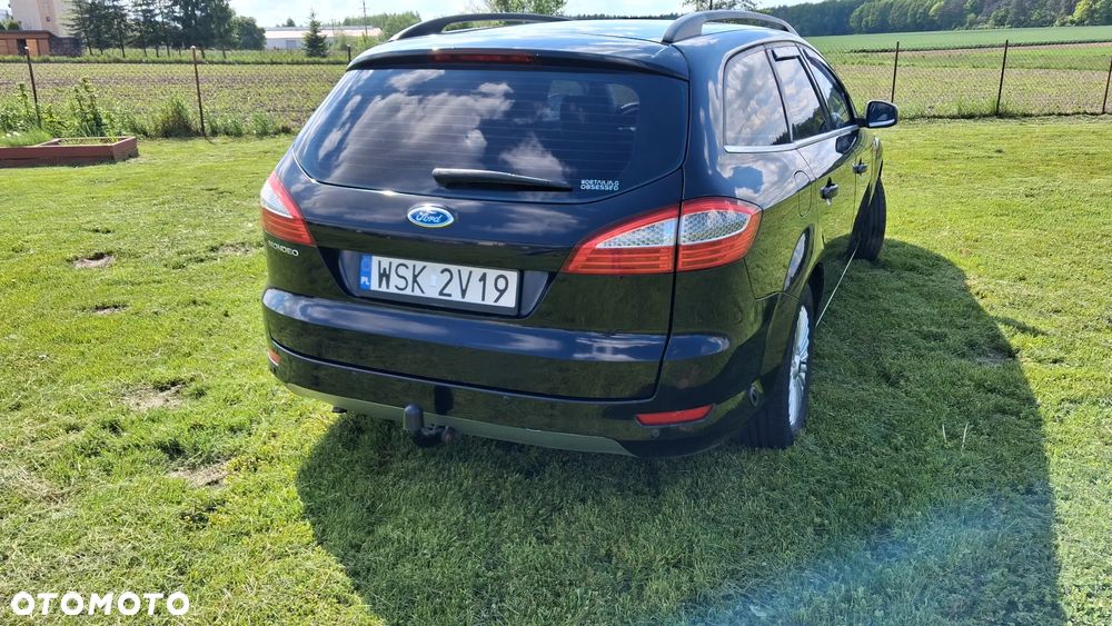Ford Mondeo 2.0 Trend - 14