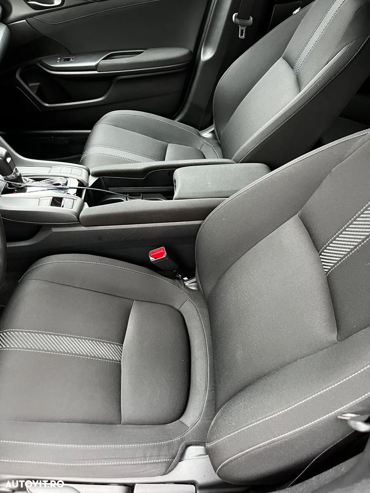 Honda Civic 1.5 i-VTEC Turbo CVT Sport - 17