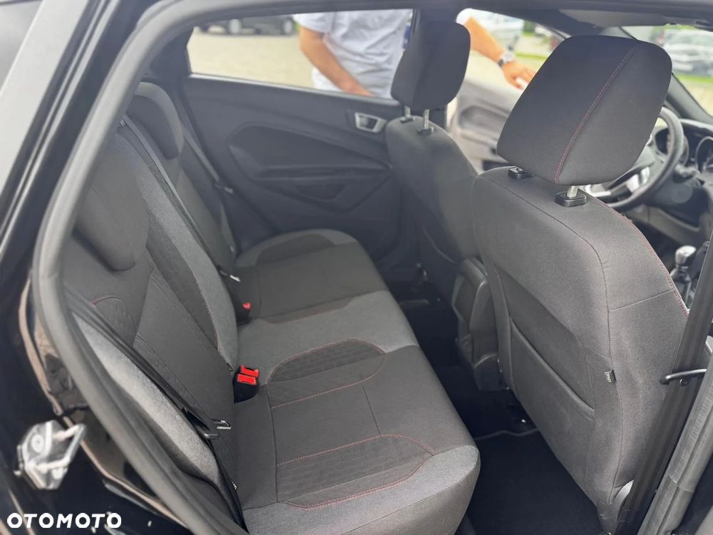 Ford Fiesta 1.0 EcoBoost Start-Stop ST-LINE - 10