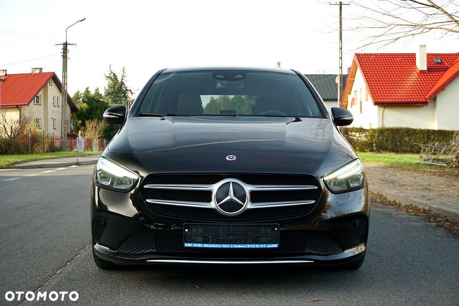 Mercedes-Benz Klasa B 180 d Editon 19 - 9