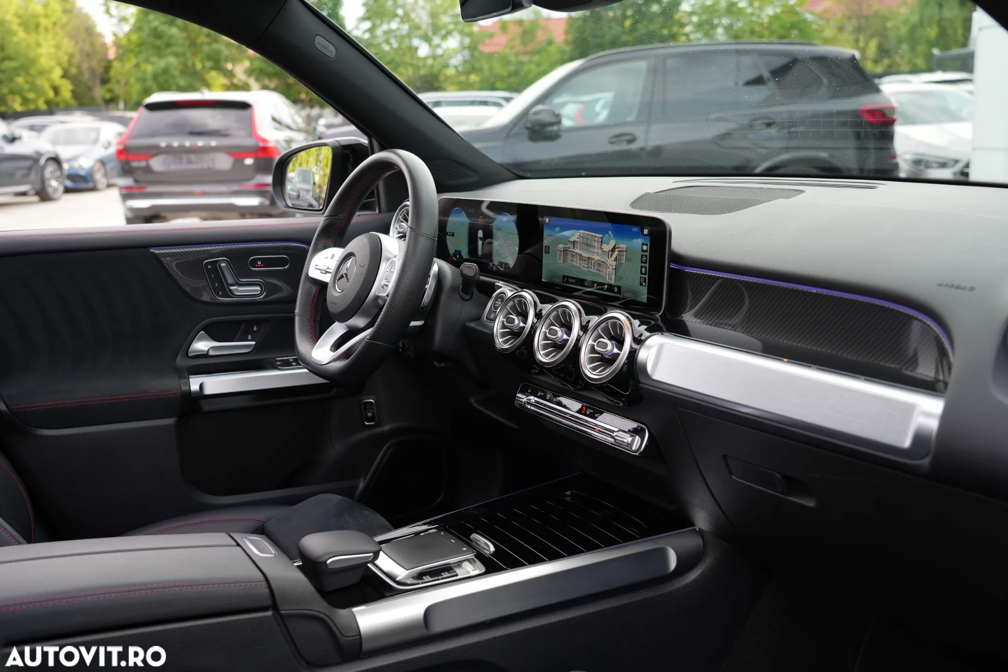 Mercedes-Benz GLB 200 7G-DCT AMG Line - 22