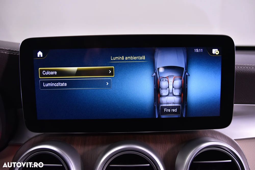 Mercedes-Benz GLC 300 e 4MATIC - 22