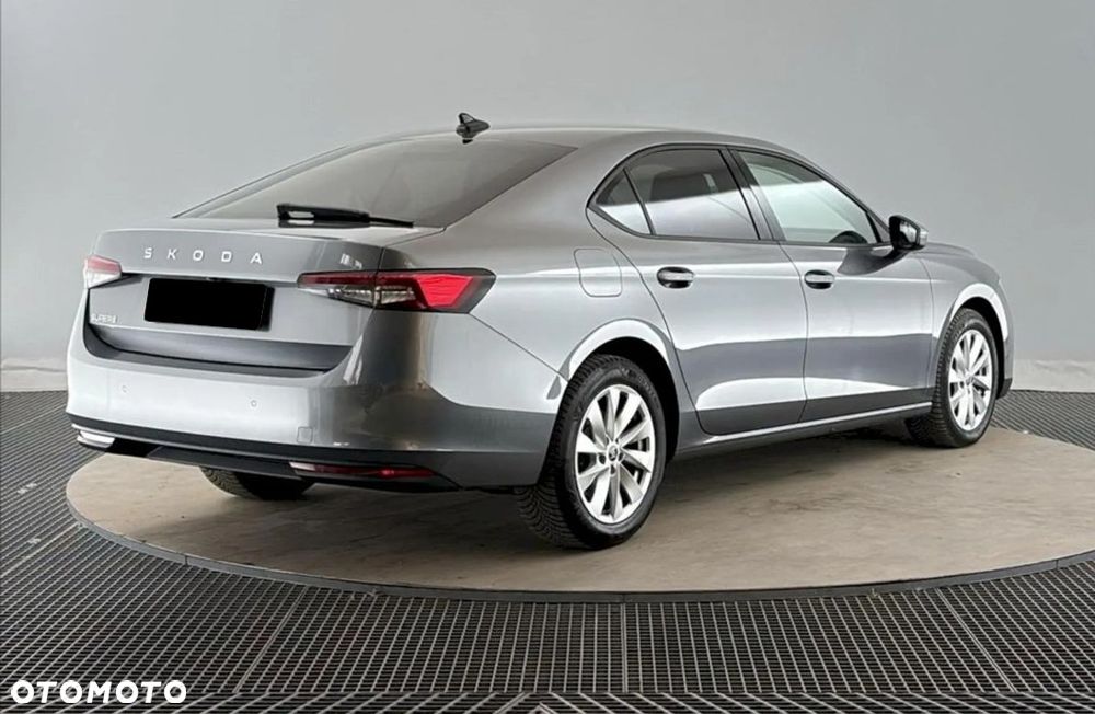 Skoda Superb 2026 photo 5