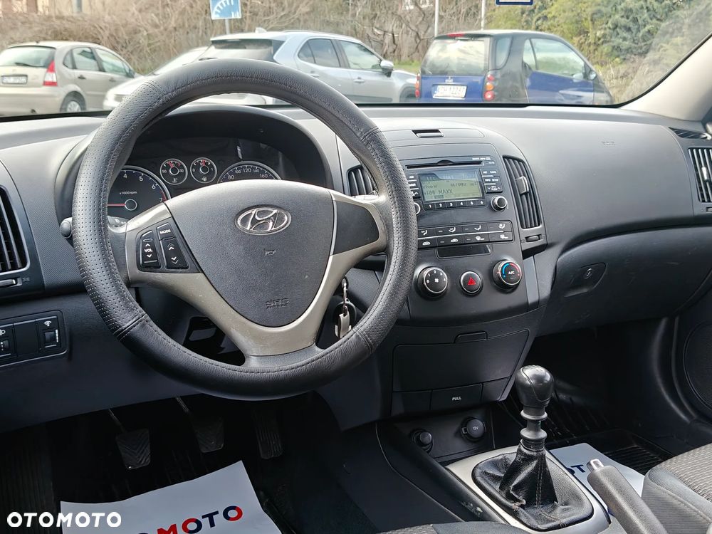 Hyundai i30 1.4 Classic + - 6