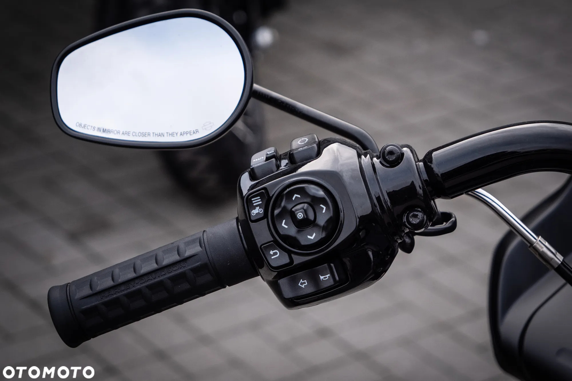 Harley-Davidson Touring Road Glide - 33