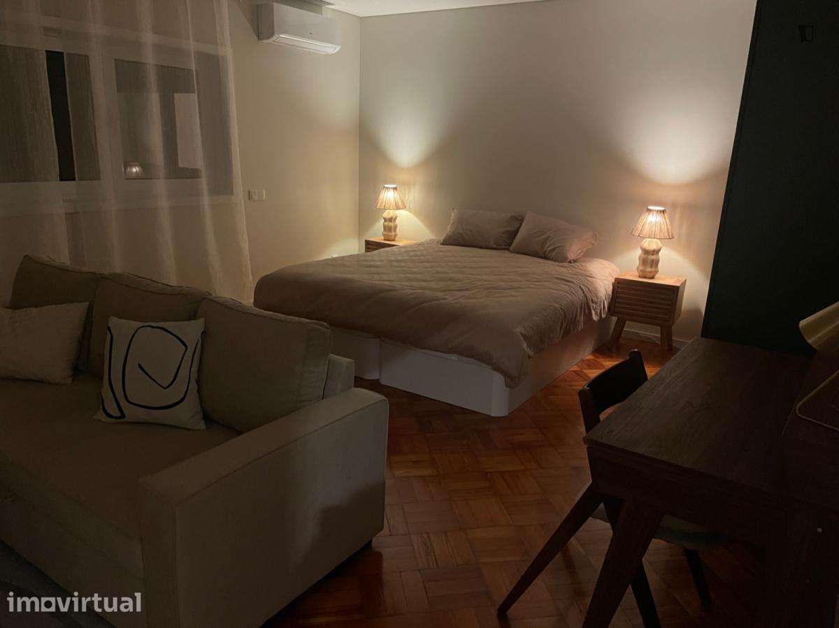 Quarto - localizado em Cedofeita Porto - Grande imagem: 4/15