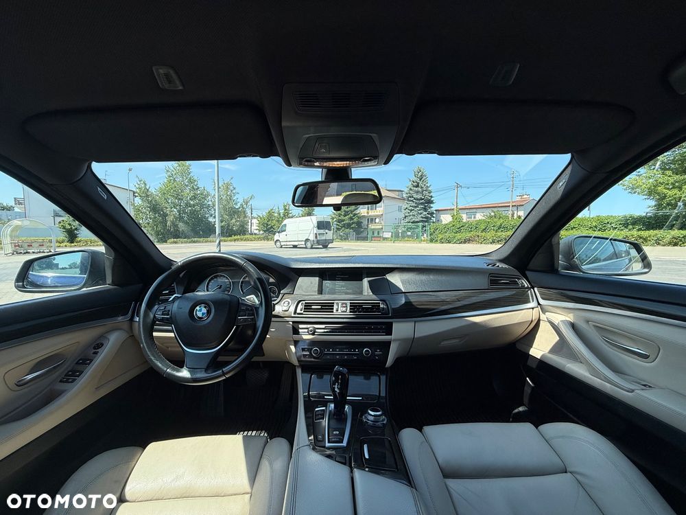 BMW Seria 5 520d - 17