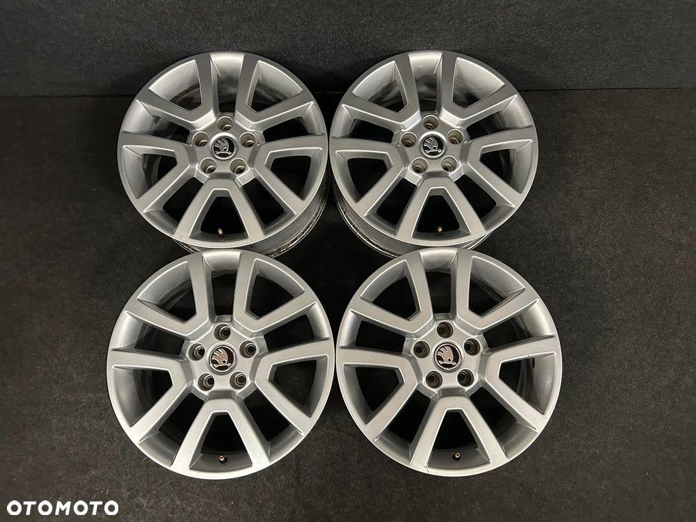 Alufelgi Skoda Yeti, Superb II, III, Octavia II, III 17 cali 5x112 4szt. Ładna! - 3