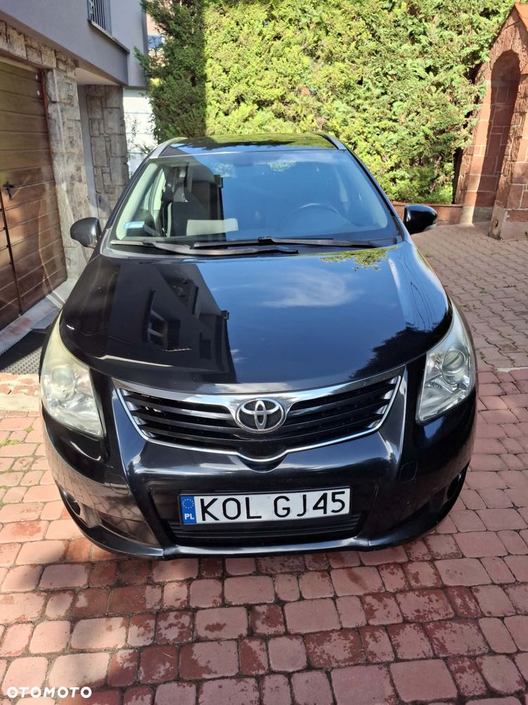 Toyota Avensis 2.0 D-4D Sol plus+NAVI - 1