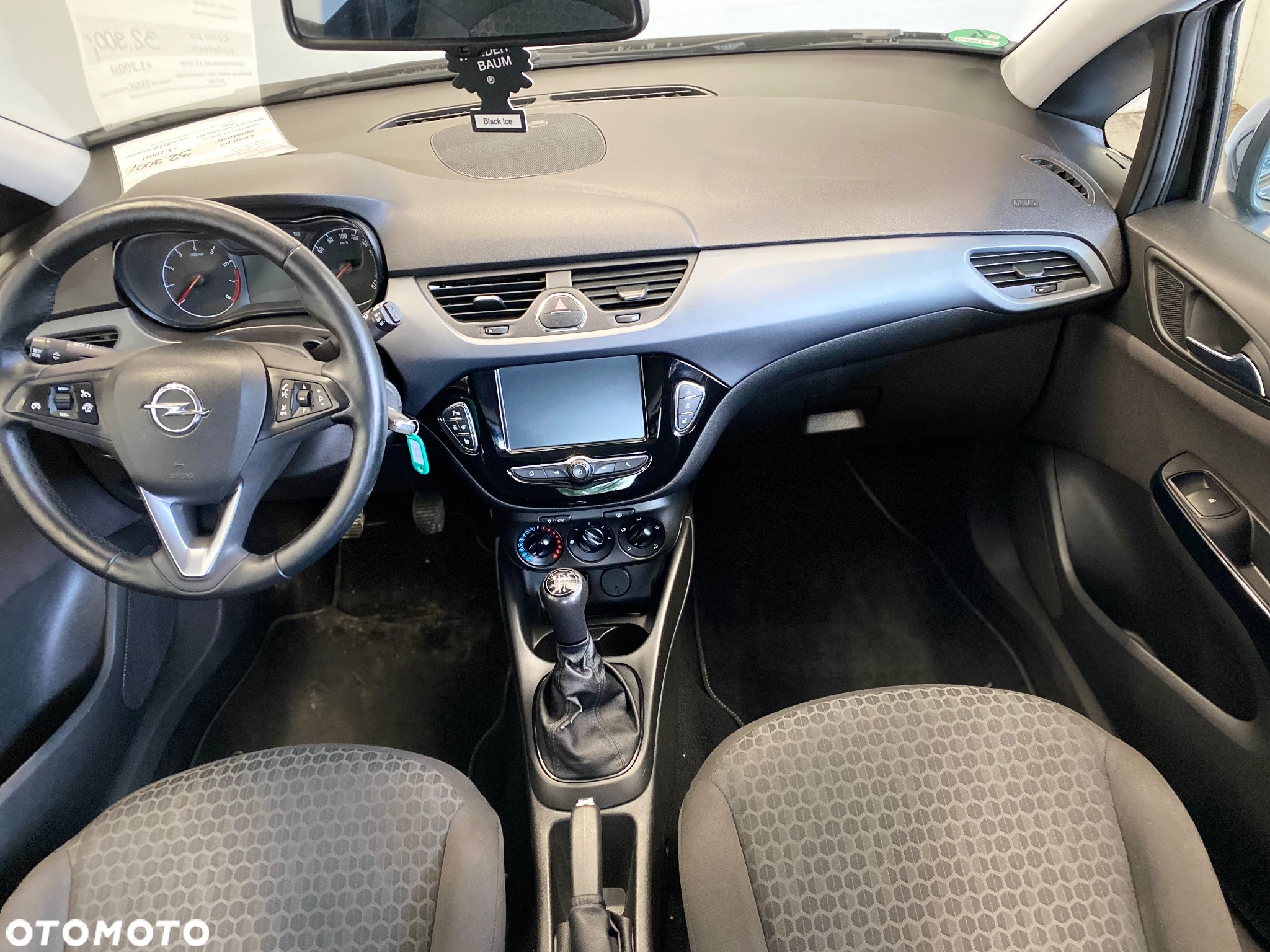 Opel Corsa 1.2 Cosmo - 11
