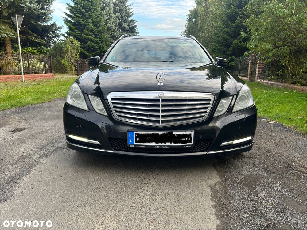 Mercedes-Benz Klasa E 350 CDI 4-Matic BlueEff - 2