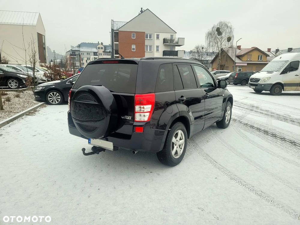 Suzuki Grand Vitara 2.0 Comfort - 5
