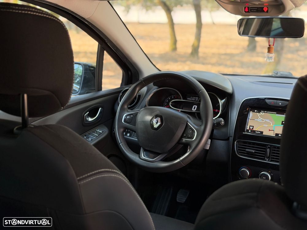 Renault Clio 0.9 TCe Limited Bi-Fuel - 20