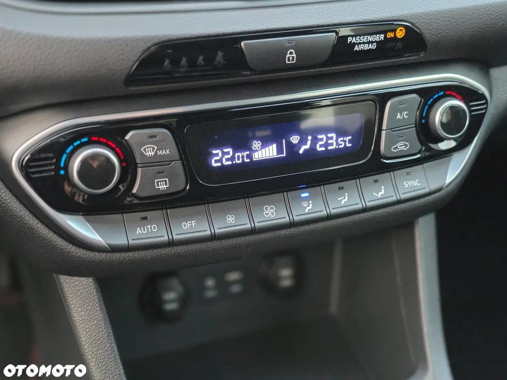 Hyundai i30 1.6 D Comfort - 20