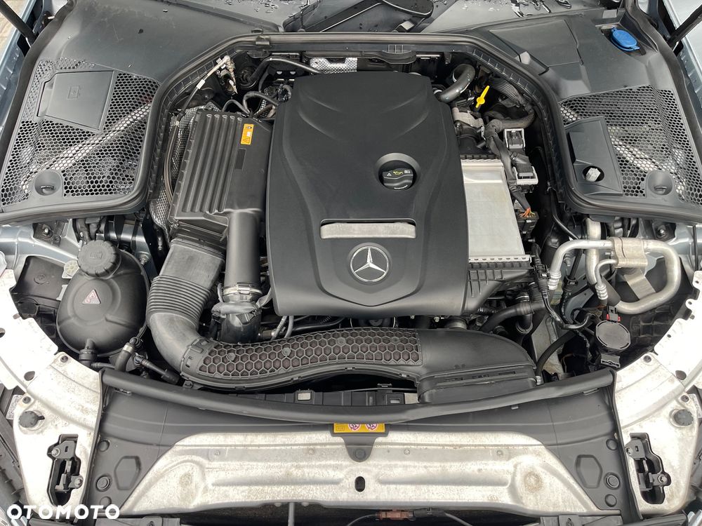 Mercedes-Benz Klasa C 200 4-Matic 9G-TRONIC - 20