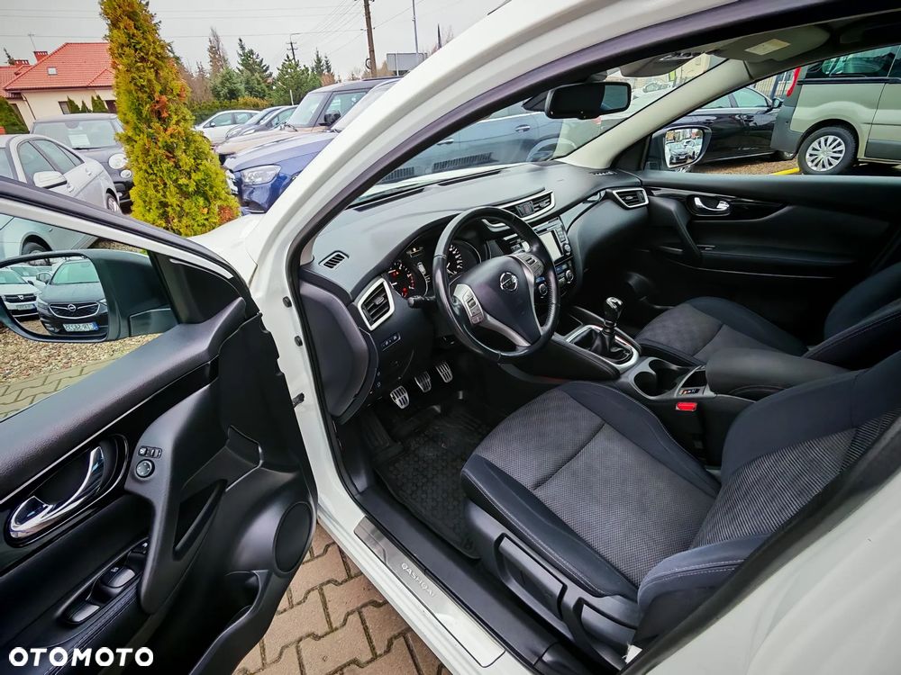 Nissan Qashqai 1.6 dCi DPF Start/Stop acenta - 11