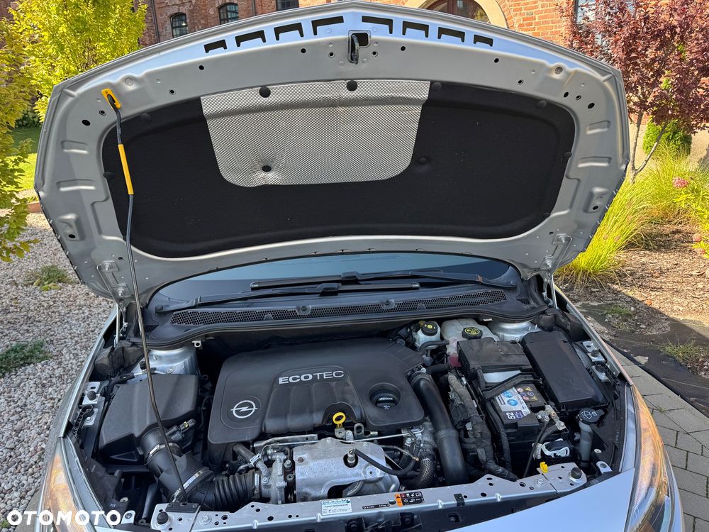 Opel Astra 1.6 CDTI Cosmo - 21