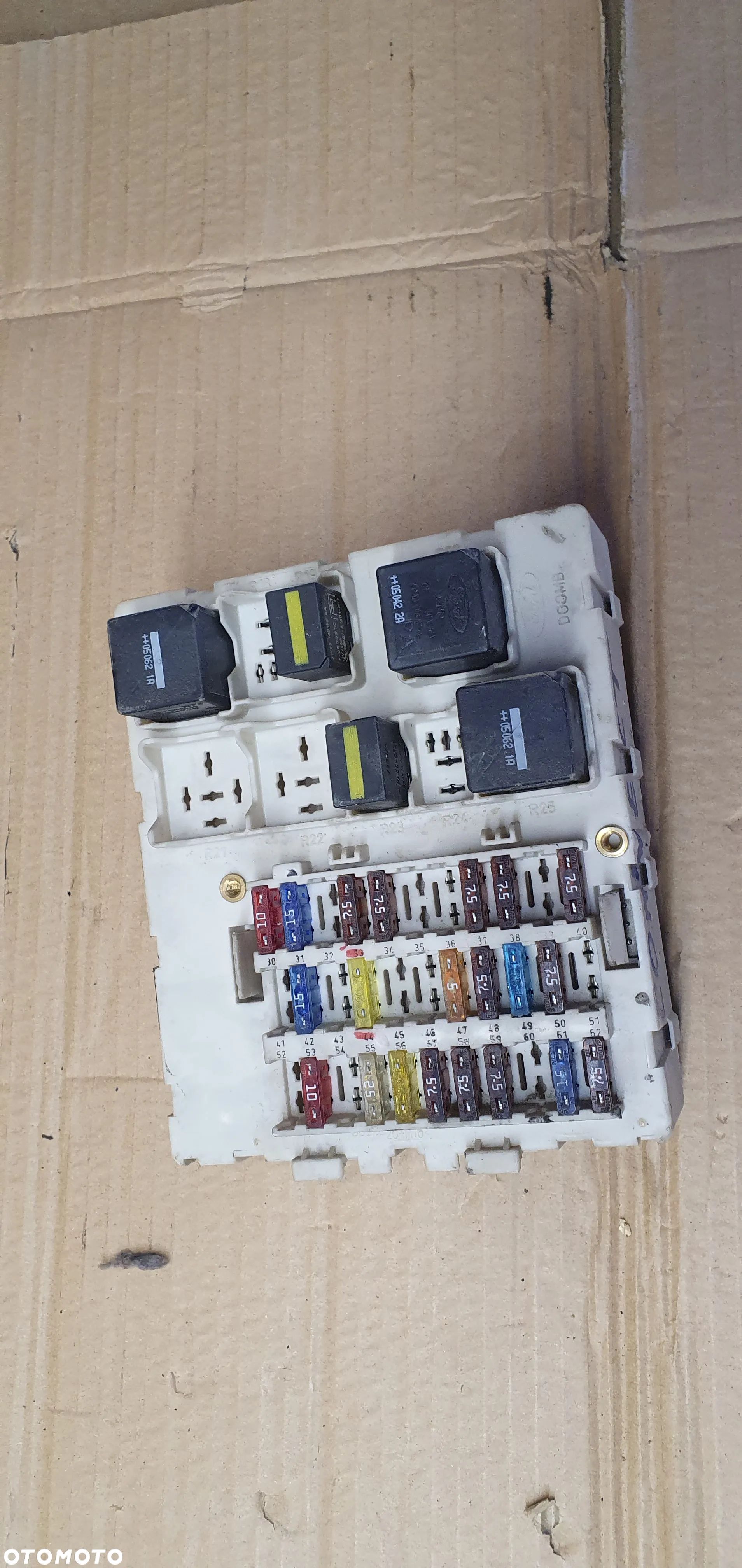 Moduł BSI skrzynka bezpieczników Ford Transit Connect 518774104 - 1