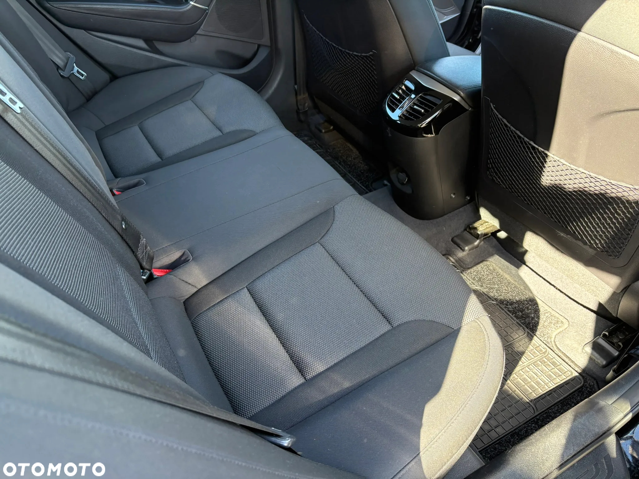 Hyundai i40 1.7 CRDi Comfort + - 22