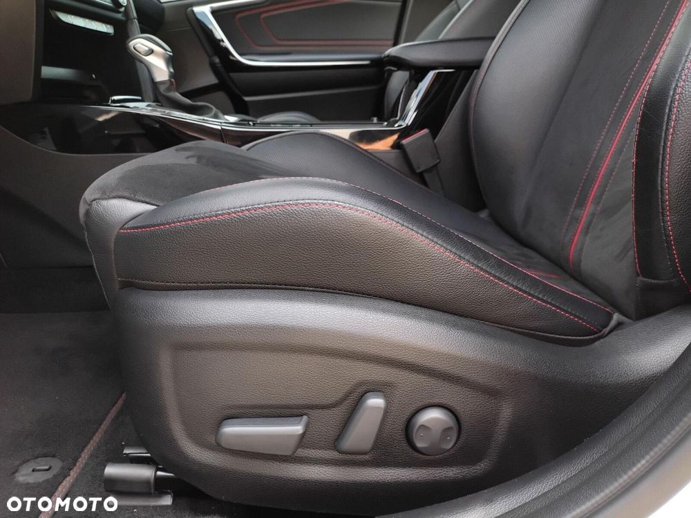 Kia ProCeed 1.6 T-GDI GT DCT - 27