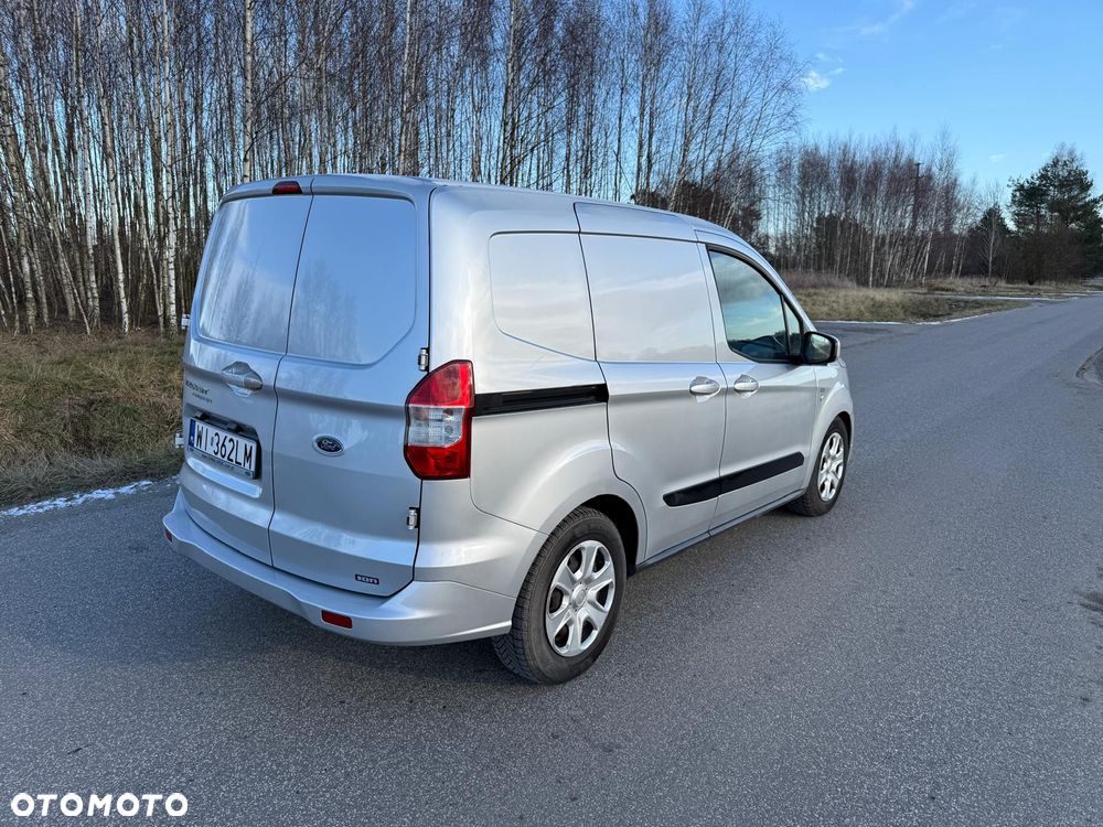 Ford Transit Courier - 5