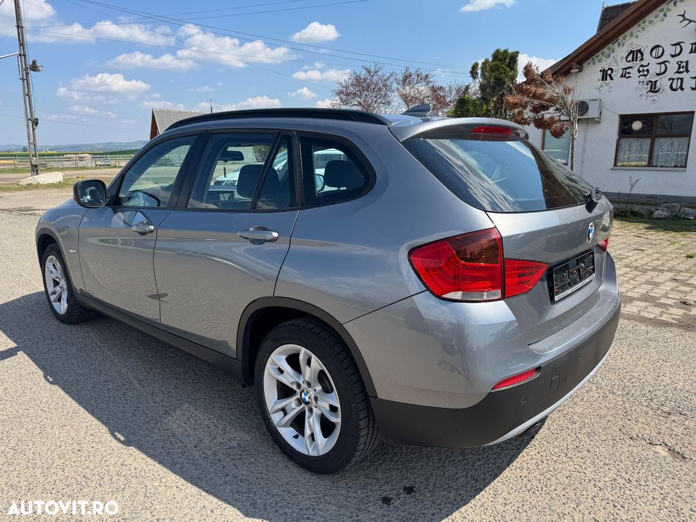 BMW X1 xDrive18d xLine - 3