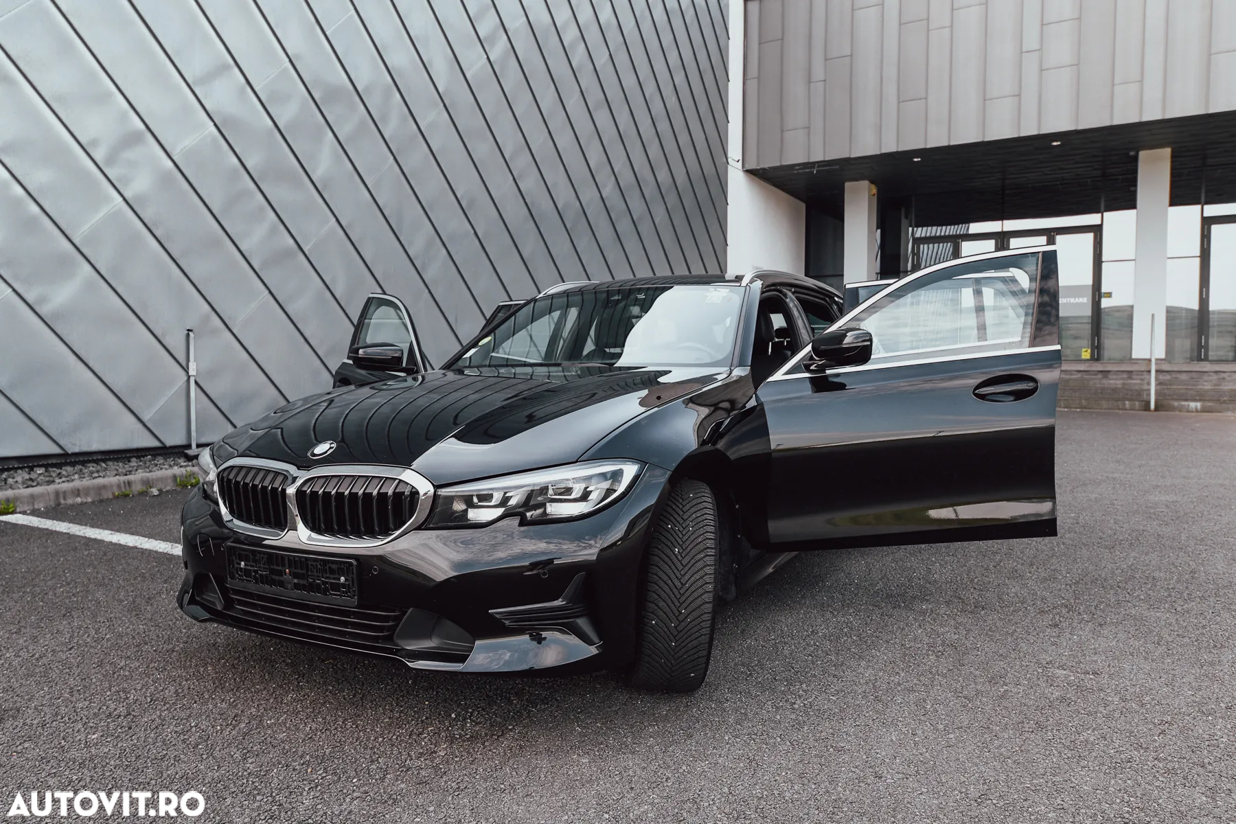 BMW Seria 3 318d Touring Aut. - 6