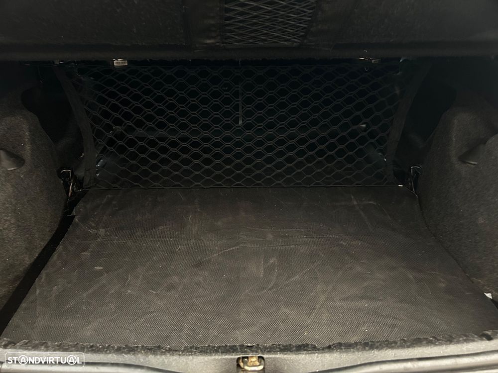 Renault Clio 1.5 dCi Confort Authentique - 27