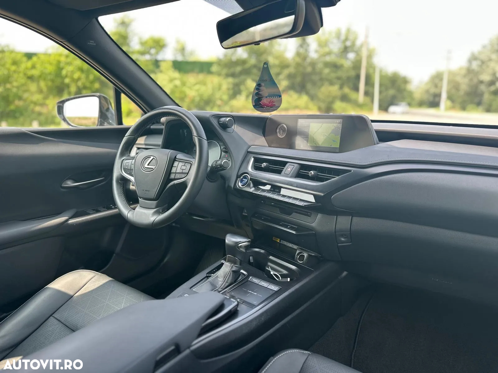 Lexus UX 250h Business Edition - 6