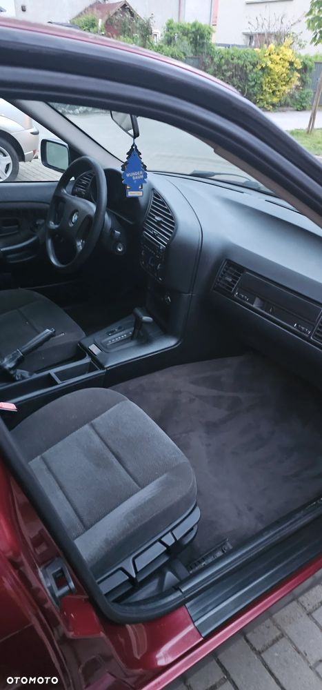BMW Seria 3 - 14