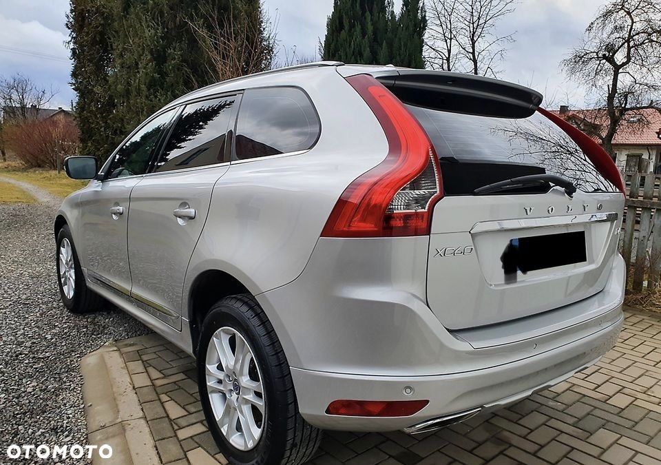Volvo XC 60 D4 Drive-E Summum - 4